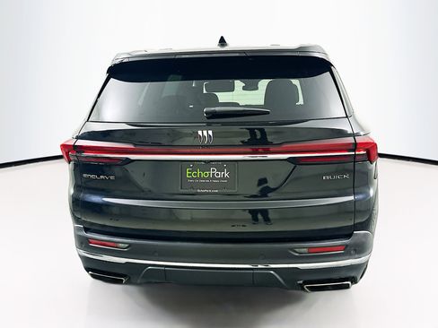 Used 2025 Buick Enclave Preferred image 7