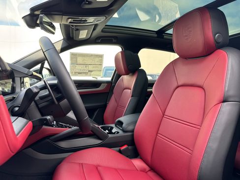 New 2026 Porsche Cayenne S AWD/4WD image 5