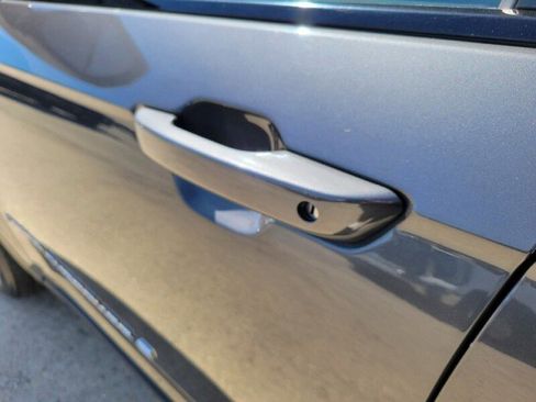 Used 2023 Jeep Grand Cherokee Limited image 11