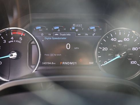Used 2019 Ford F350 Lariat w/ Lariat Ultimate Package AWD/4WD image 14