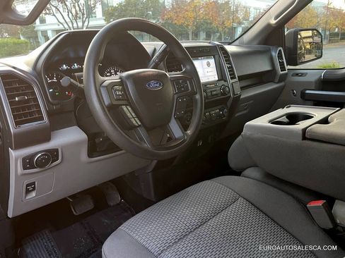 Used 2019 Ford F150 XLT w/ Trailer Tow Package image 15