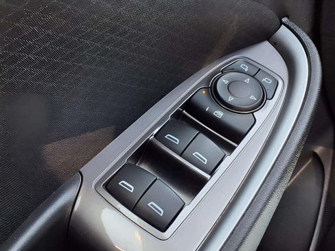 Used 2021 Chevrolet Malibu RS FWD image 17