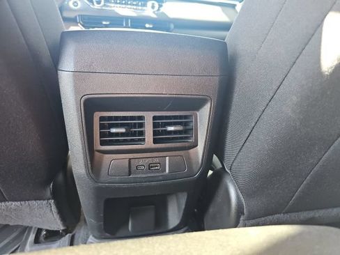 Used 2024 GMC Canyon Elevation w/ Convenience Package AWD/4WD image 12