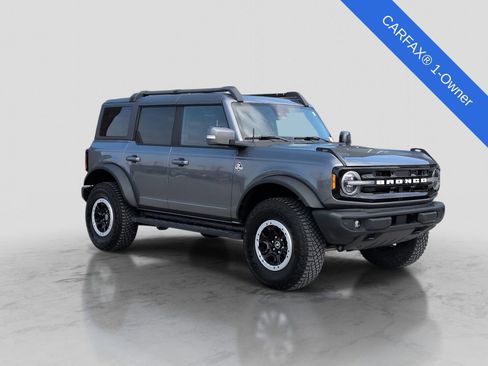 Used 2023 Ford Bronco Outer Banks w/ Sasquatch Package image 10