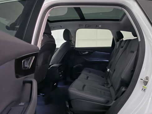 Used 2023 Audi Q7 3.0T Premium Plus w/ Premium Plus Package AWD/4WD image 23
