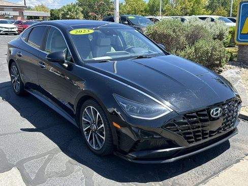 Used 2023 Hyundai Sonata Limited FWD image 1