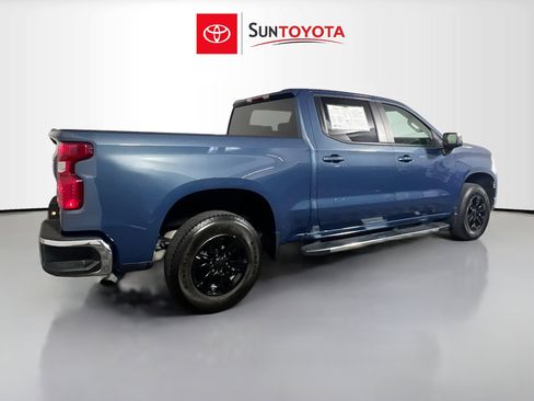 Used 2024 Chevrolet Silverado 1500 LT RWD image 4