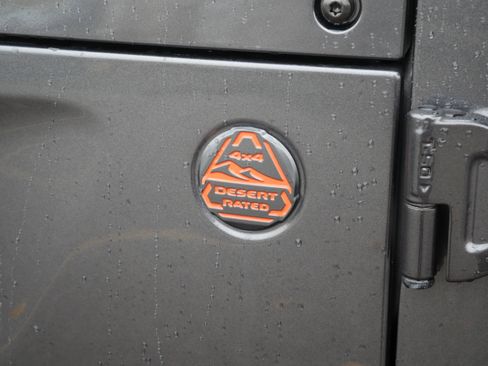 Used 2023 Jeep Gladiator Mojave w/ LED Lighting Group image 18