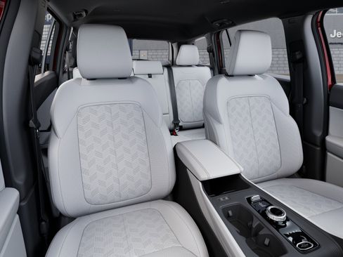 New 2026 Jeep Cherokee Overland image 9