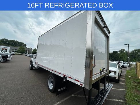 New 2026 Ford F550 2WD Regular Cab Super Duty image 7