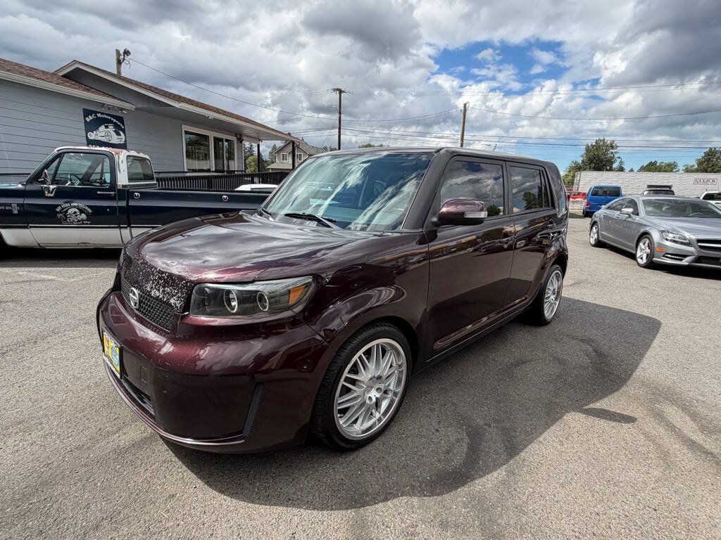 Used 2009 Scion xB FWD image 32