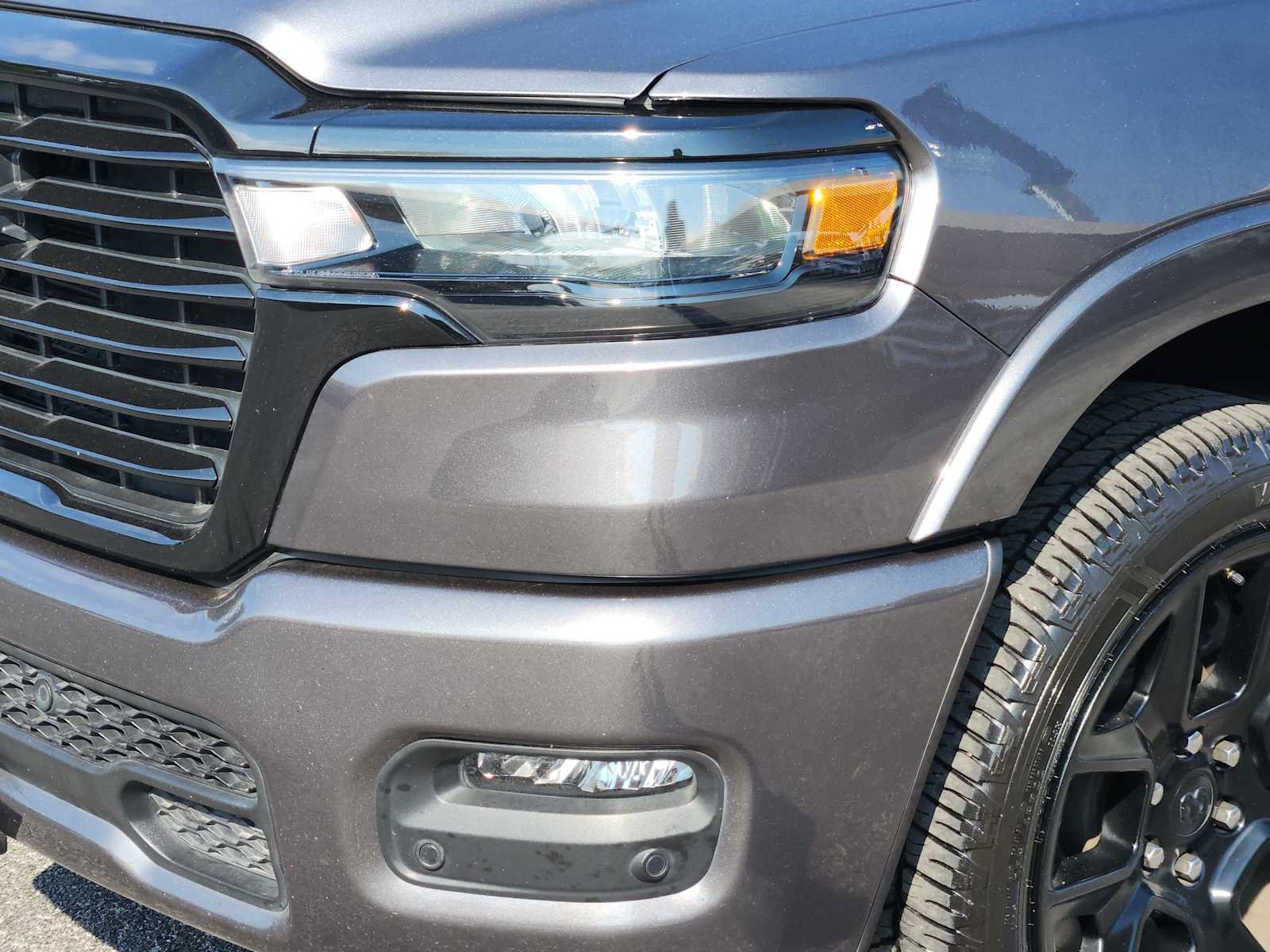 Used 2025 RAM 1500 Laramie w/ Night Edition AWD/4WD image 8