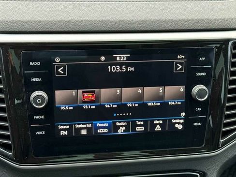 Certified 2023 Volkswagen Atlas Cross Sport SE w/ Panoramic Sunroof Package image 19