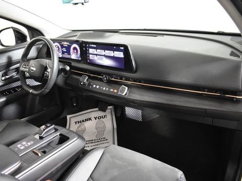 Used 2024 Nissan Ariya AWD image 40