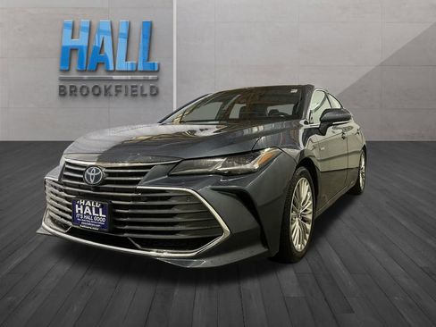 Used 2021 Toyota Avalon Limited w/ Advanced Safety Package image 1
