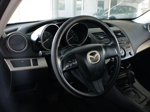 Used 2012 MAZDA MAZDA3 i Sport image 19