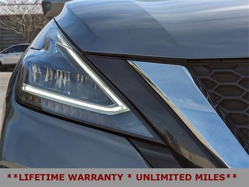 Used 2023 Nissan Murano S image 11