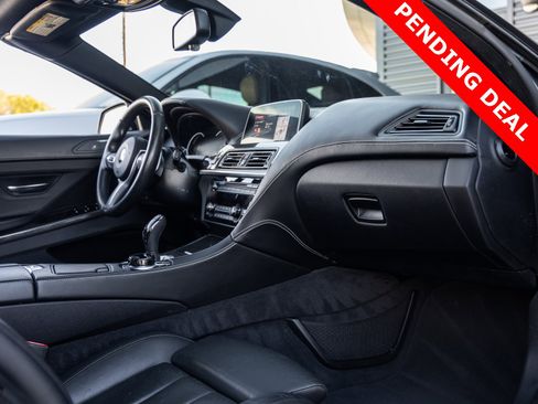 Used 2018 BMW 640i Convertible image 38