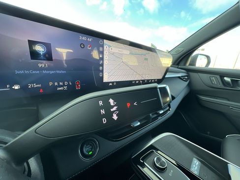 New 2026 Buick Enclave Preferred image 16