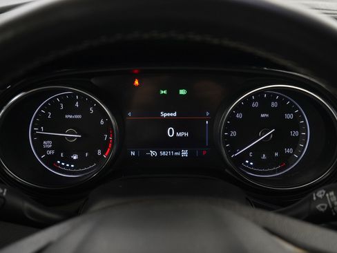 Used 2020 Buick Encore GX Preferred w/ Cold Weather Comfort Package image 23