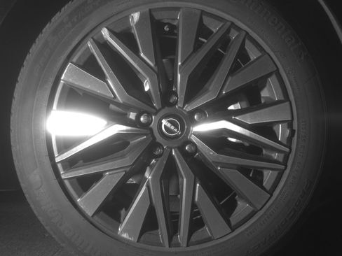 Used 2025 Nissan Altima 2.5 SV image 13