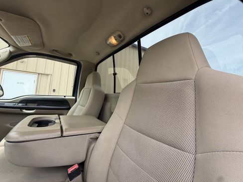 Used 2005 Ford F250 XLT AWD/4WD image 20