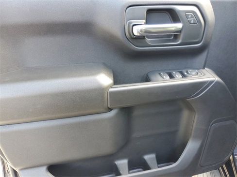 Used 2024 Chevrolet Silverado 1500 Custom Trail Boss image 16