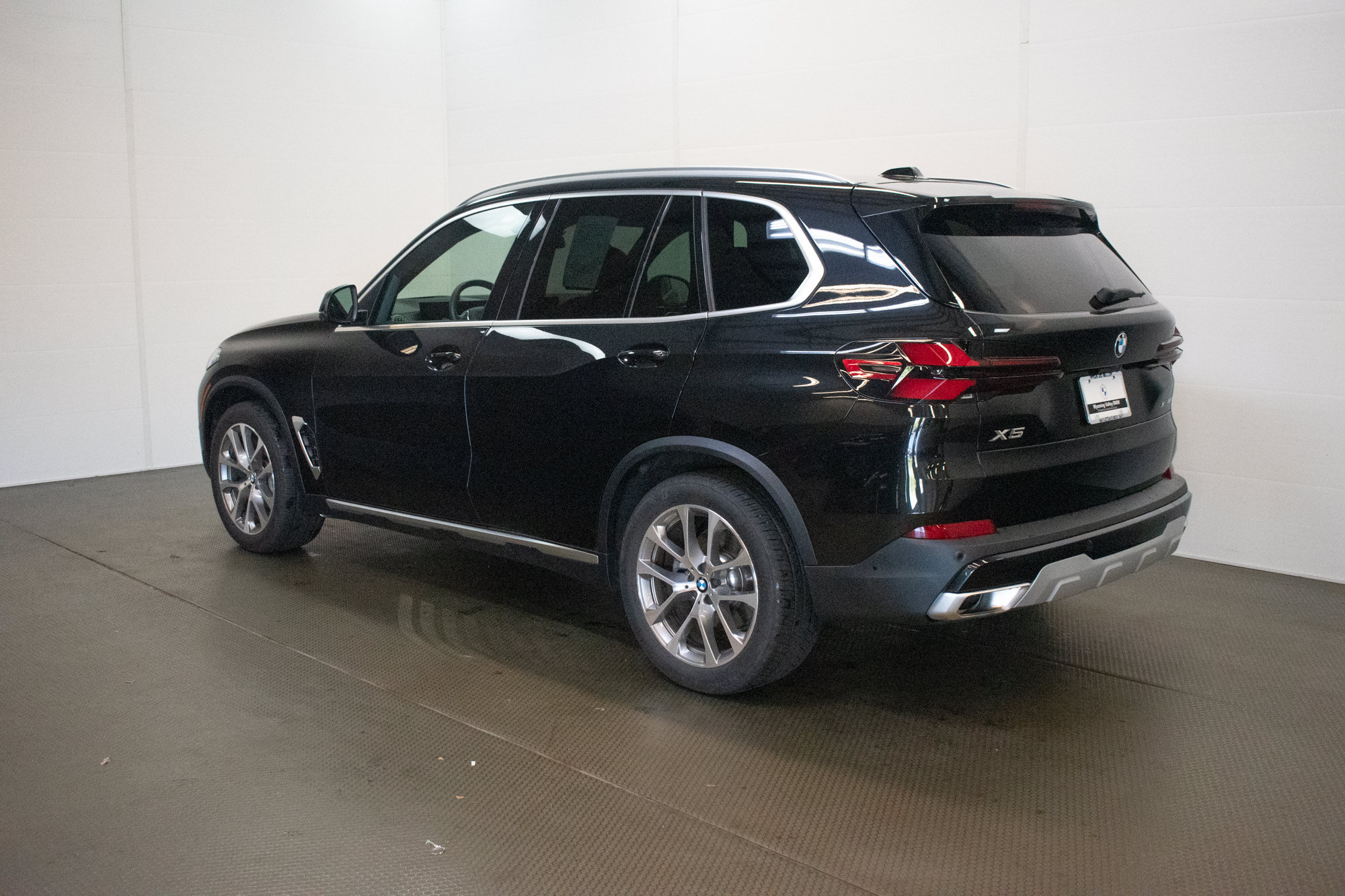 Used 2026 BMW X5 xDrive40i w/ Climate Comfort Package AWD/4WD image 6