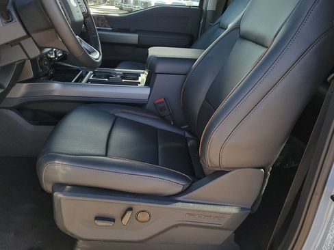 New 2026 Ford F250 Lariat w/ Black Appearance Package image 6