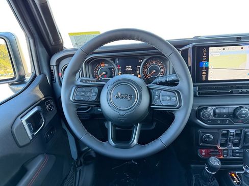 New 2026 Jeep Wrangler Unlimited Rubicon image 12