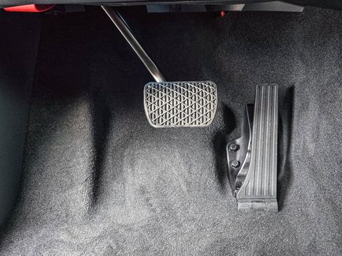 New 2025 Mercedes-Benz GLE 350 4MATIC image 36