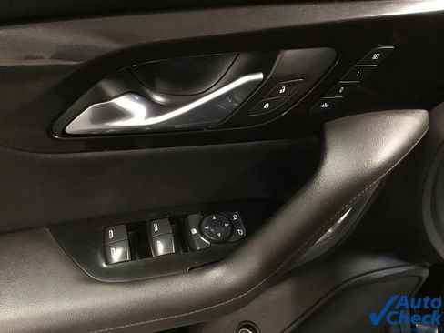 Used 2019 Chevrolet Blazer Premier w/ Sun and Wheels Package AWD/4WD image 21