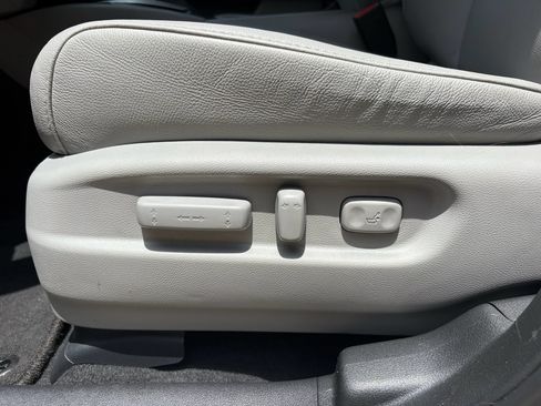 Certified 2022 Honda Pilot Touring image 28