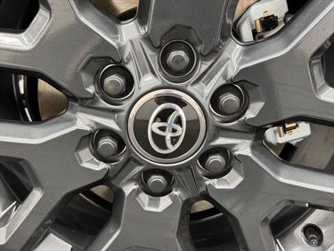 Certified 2026 Toyota Sequoia Platinum AWD/4WD image 18