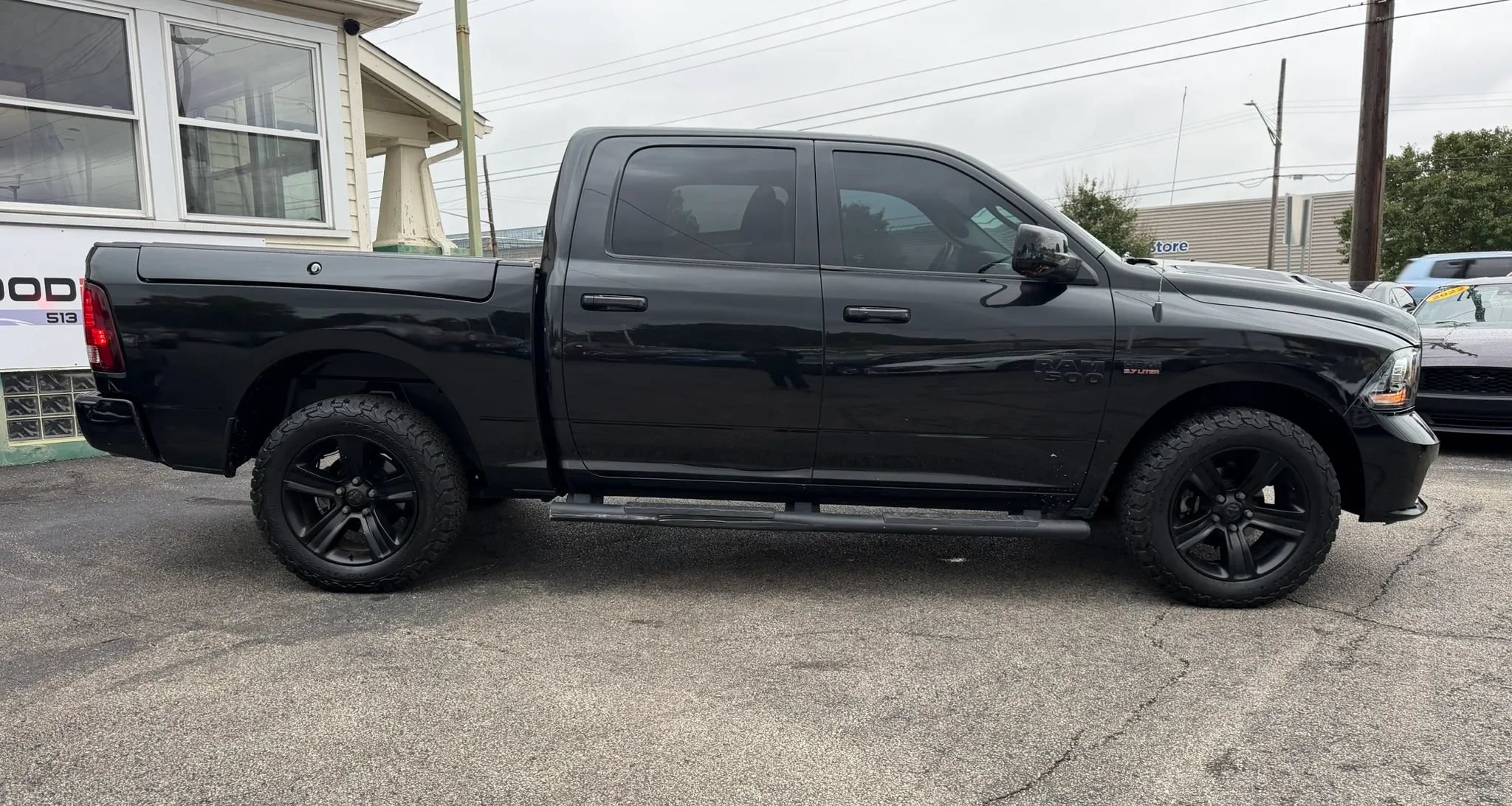 Used 2017 RAM 1500 Sport w/ Convenience Group AWD/4WD image 6
