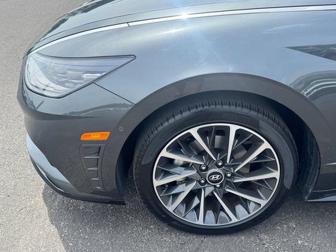 Used 2023 Hyundai Sonata Limited w/ Cargo Package FWD image 9