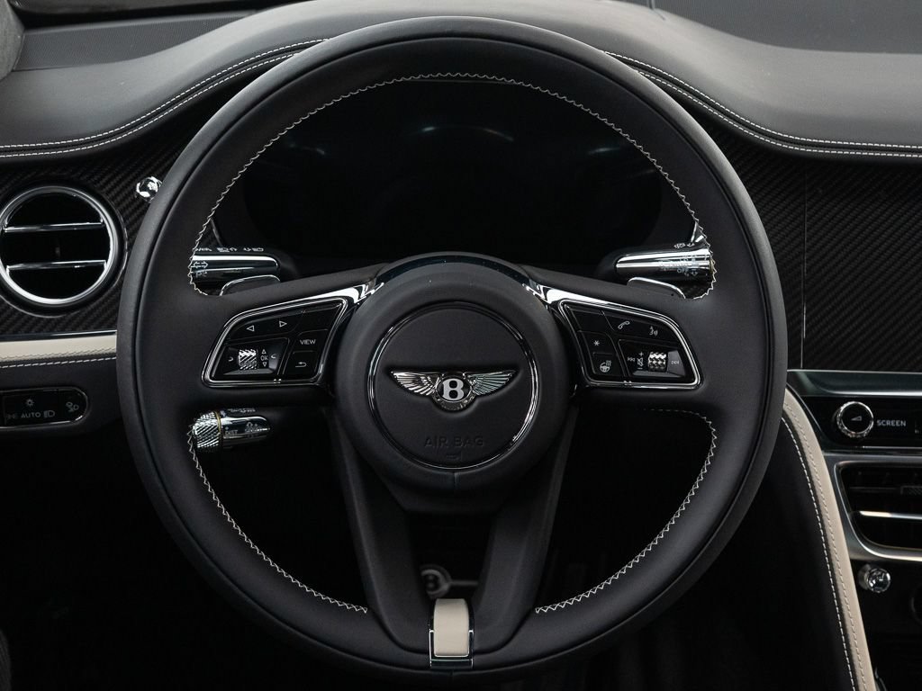 Used 2025 Bentley Flying Spur Plug-In Hybrid AWD/4WD image 31