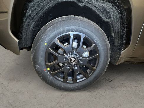 New 2026 Toyota Tundra Platinum image 12