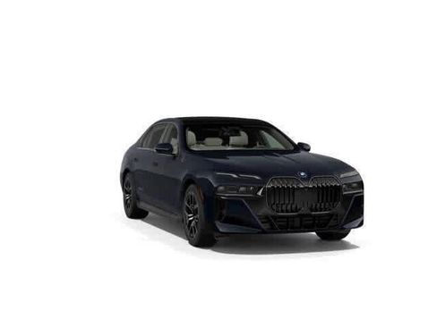 Used 2026 BMW 750e xDrive AWD/4WD image 1