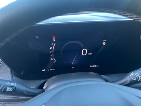 Used 2025 Buick Encore GX Preferred image 40