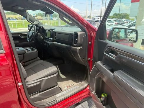 Used 2023 Chevrolet Silverado 1500 LT AWD/4WD image 10
