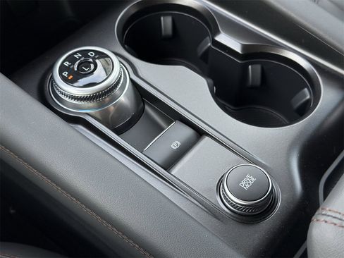 New 2026 Ford Explorer Active w/ Active Comfort Package image 18