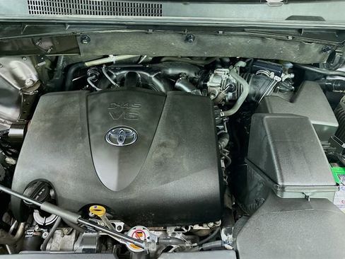 Used 2019 Toyota Highlander Limited image 33