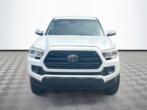 Used 2019 Toyota Tacoma SR w/ SR Convenience Package RWD image 2