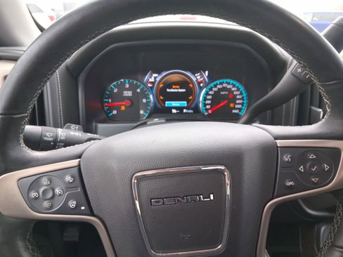 Used 2017 GMC Sierra 1500 Denali w/ Denali Ultimate Package image 11