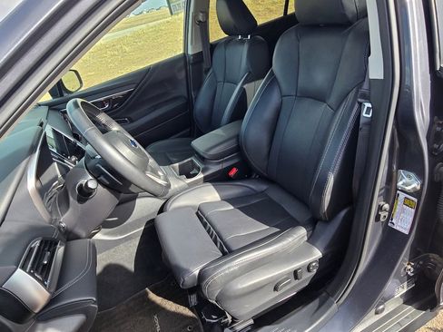 Used 2023 Subaru Outback Limited image 12
