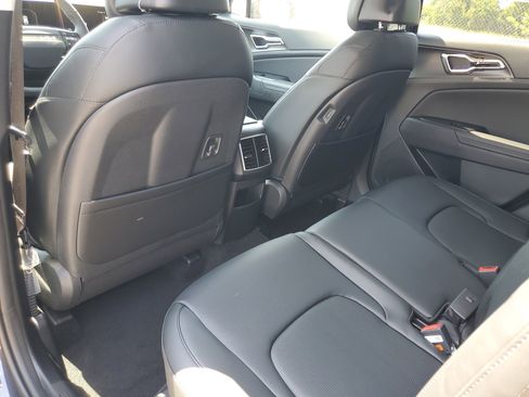New 2026 Kia Sportage SX image 28
