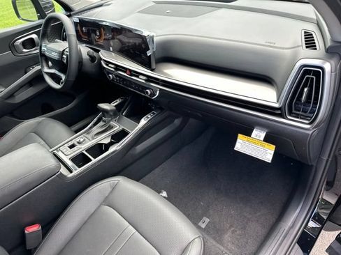 New 2026 Kia Sorento S w/ S Panoramic Sunroof Package FWD image 26