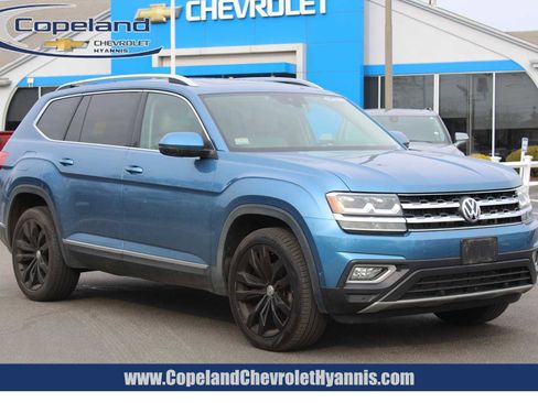 Used 2019 Volkswagen Atlas SEL Premium image 1