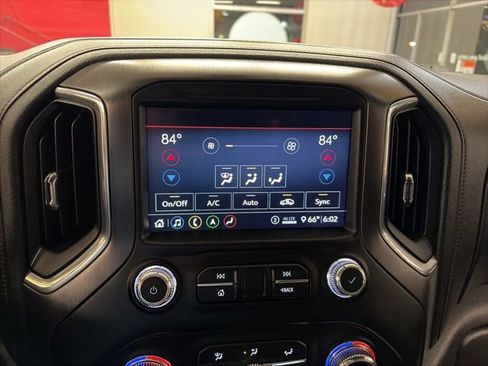 Used 2020 GMC Sierra 1500 AT4 w/ AT4 Premium Package image 29